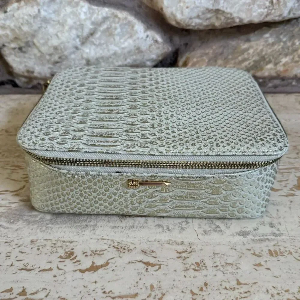 Stella & Dot snake print travel jewelry box. Travel organization